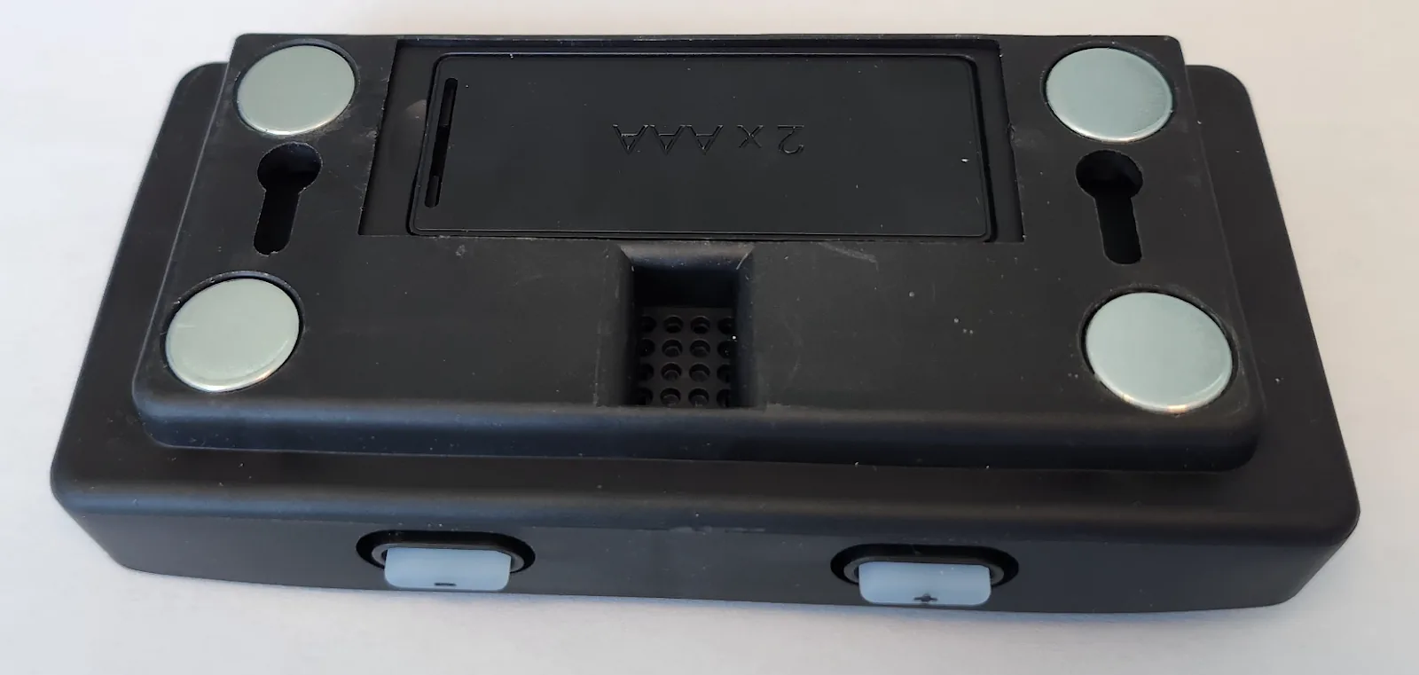 Multi-button device reverse view